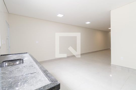Cozinha de casa à venda com 3 quartos, 165m² em Vila Ré, São Paulo