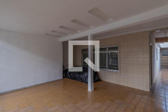 Garagem de casa à venda com 6 quartos, 220m² em Vila Santana, São Paulo