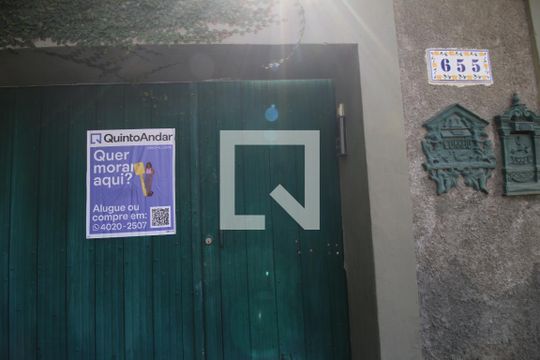 Placa de casa à venda com 1 quarto, 50m² em Irajá, Rio de Janeiro
