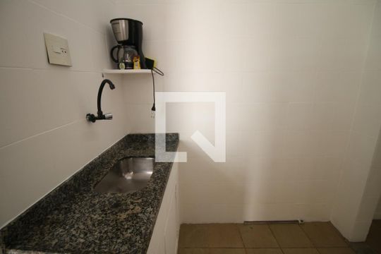 Cozinha de casa à venda com 1 quarto, 50m² em Irajá, Rio de Janeiro