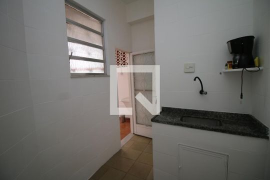 Cozinha de casa à venda com 1 quarto, 50m² em Irajá, Rio de Janeiro