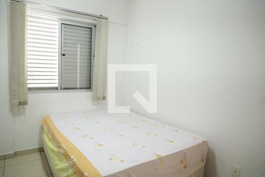 Suíte 2 de apartamento para alugar com 3 quartos, 77m² em Setor Bueno, Goiânia