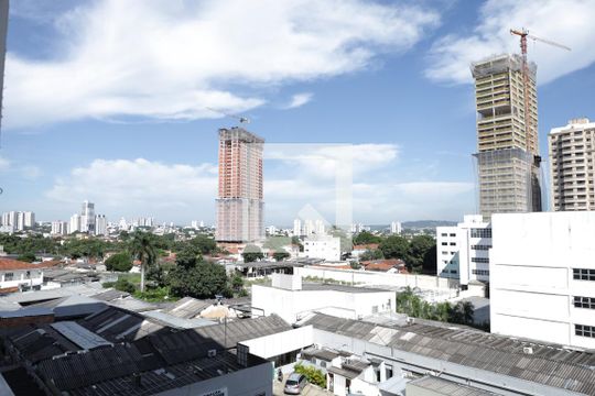 Vista da Varanda da Sala de apartamento para alugar com 3 quartos, 77m² em Setor Bueno, Goiânia