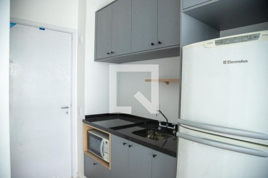 Kitnet/Studio à venda com 1 quarto, 27m² em Santo Amaro, São Paulo