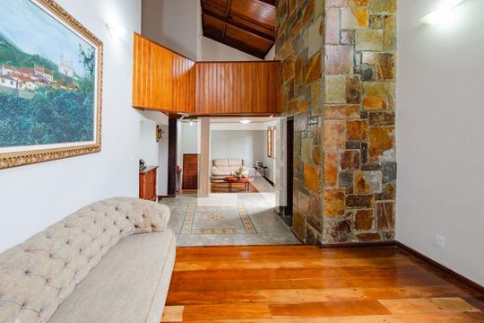 Sala de casa à venda com 5 quartos, 337m² em Alto Caiçaras, Belo Horizonte