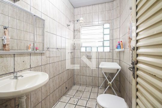 Banheiro de casa à venda com 4 quartos, 156m² em Cidade Mãe do Céu, São Paulo