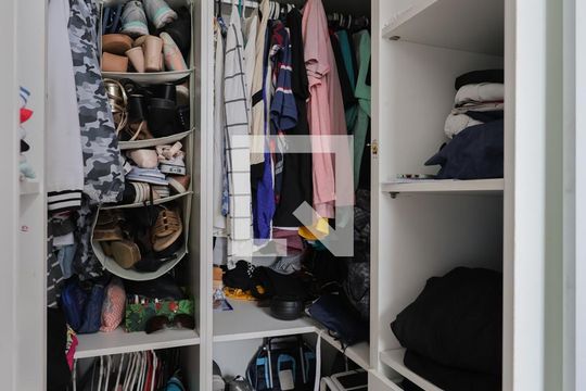 Closet do Quarto 1 de apartamento à venda com 2 quartos, 44m² em Vila Santa Maria, São Paulo