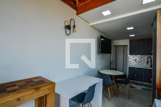 Área de Serviço de apartamento à venda com 2 quartos, 100m² em Vila Assunção, Santo André