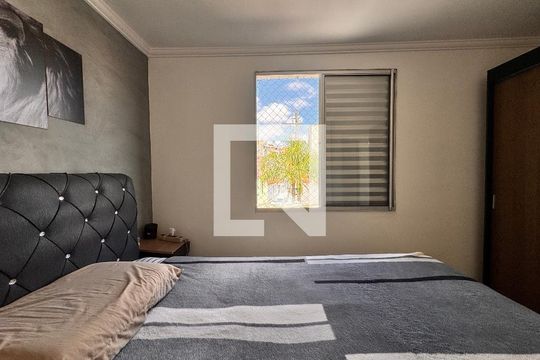 Quarto 1 de apartamento à venda com 2 quartos, 45m² em Parque São Vicente, Mauá