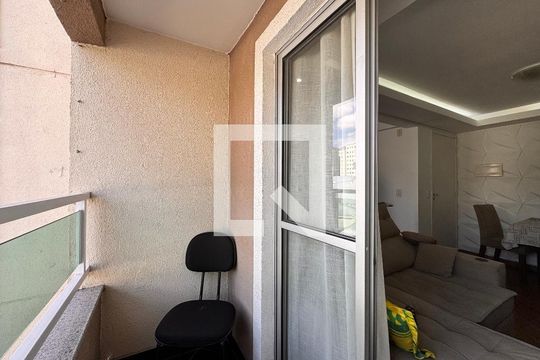 Sacada de apartamento à venda com 2 quartos, 45m² em Parque São Vicente, Mauá
