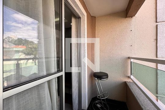 Sacada de apartamento à venda com 2 quartos, 45m² em Parque São Vicente, Mauá
