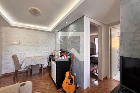 Sala de apartamento à venda com 2 quartos, 45m² em Parque São Vicente, Mauá