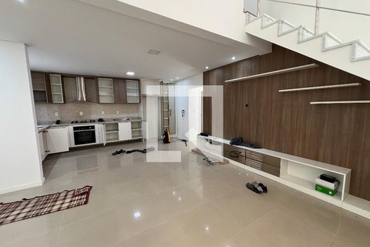 Casa à venda com 3 quartos, 172m² em Canudos, Novo Hamburgo