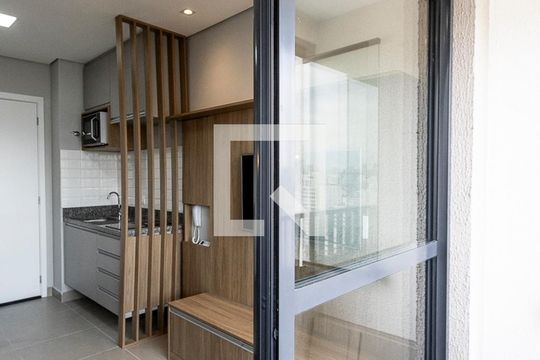 Varanda de apartamento à venda com 1 quarto, 27m² em Barra Funda, São Paulo