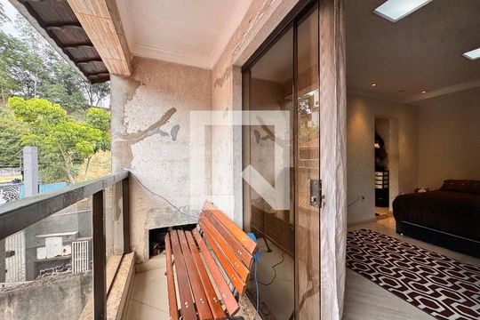 Sacada da Suíte de casa à venda com 3 quartos, 266m² em Vila Guaraciaba, Santo André