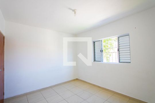 Quarto 1 de casa para alugar com 2 quartos, 52m² em Vila Eldizia, Santo André