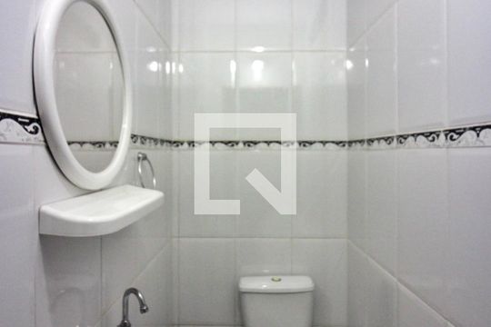 Lavabo de casa para alugar com 3 quartos, 75m² em Jardim Hollywood, São Bernardo do Campo