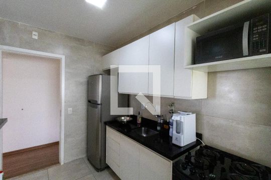 Cozinha de apartamento para alugar com 3 quartos, 85m² em Brooklin Novo, São Paulo