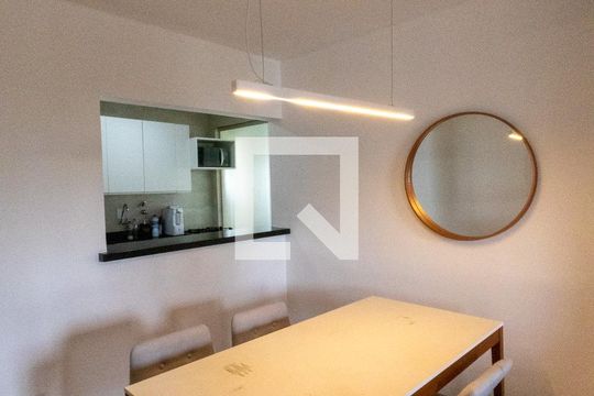 Sala4 de apartamento para alugar com 3 quartos, 85m² em Brooklin Novo, São Paulo