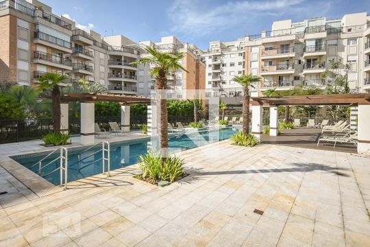 Piscina 2 de apartamento para alugar com 1 quarto, 67m² em Morumbi, São Paulo