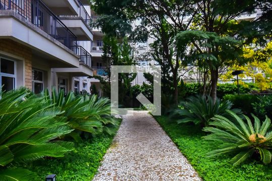 Jardim de apartamento para alugar com 1 quarto, 67m² em Morumbi, São Paulo