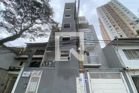 Fachada e Placa de apartamento para alugar com 2 quartos, 100m² em Vila Matilde, São Paulo