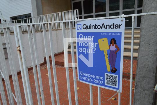 Plaquinha de apartamento à venda com 2 quartos, 80m² em Cambuci, São Paulo
