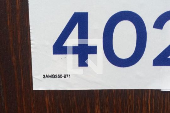 plaquinha instalada de casa de condomínio à venda com 4 quartos, 1800m² em Ipê, Nova Lima