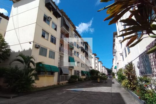 Fachada de apartamento à venda com 2 quartos, 50m² em Taquara, Rio de Janeiro