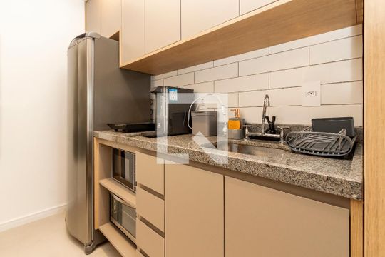 Cozinha de apartamento à venda com 1 quarto, 25m² em Brooklin, São Paulo