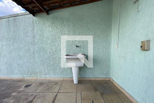 Área de Serviço de casa à venda com 3 quartos, 225m² em Jardim Bonfiglioli, São Paulo