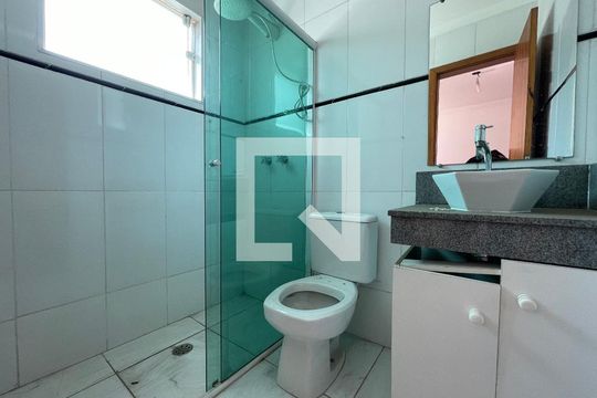 Banheiro 1 de casa à venda com 3 quartos, 225m² em Jardim Bonfiglioli, São Paulo
