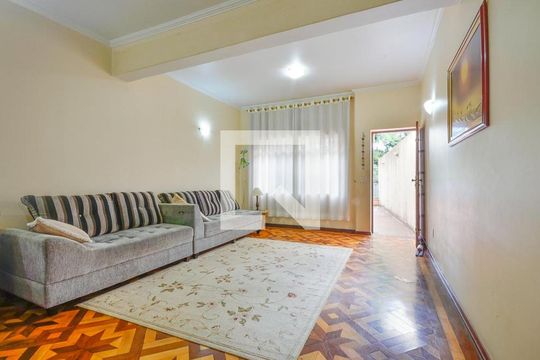 Casa à venda com 4 quartos, 252m² em Cambuci, São Paulo