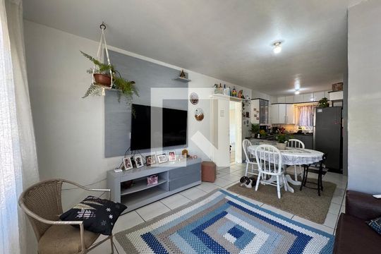 Sala de casa à venda com 3 quartos, 235m² em Scharlau, São Leopoldo