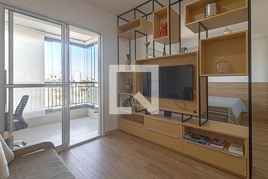 Apartamento para alugar com 1 quarto, 34m² em Vila Nair, São Paulo