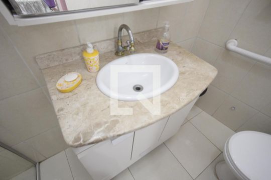 Suíte 2 de casa à venda com 3 quartos, 213m² em  Jardim da Glória, São Paulo