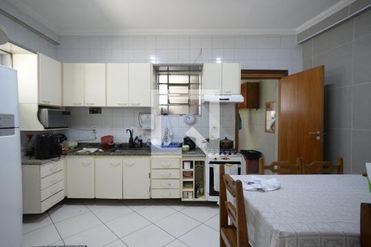 Cozinha de casa à venda com 3 quartos, 213m² em  Jardim da Glória, São Paulo
