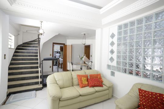Casa à venda com 3 quartos, 213m² em  Jardim da Glória, São Paulo