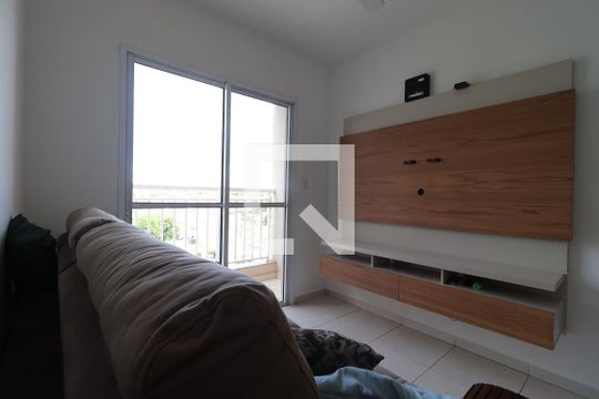 Sala de apartamento para alugar com 2 quartos, 55m² em Sumarezinho, Ribeirão Preto