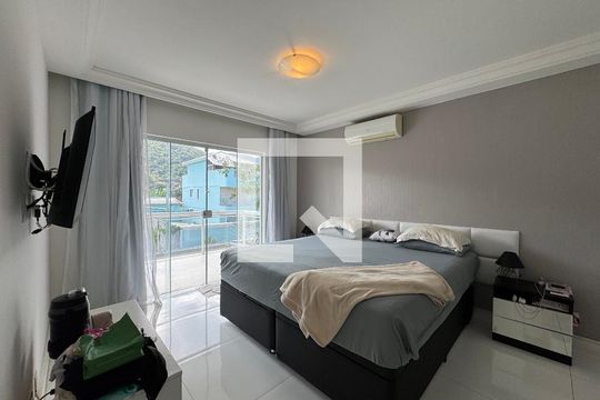 Suíte 1 de casa de condomínio à venda com 4 quartos, 280m² em Vargem Grande, Rio de Janeiro