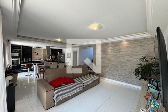 Sala de casa de condomínio à venda com 4 quartos, 280m² em Vargem Grande, Rio de Janeiro