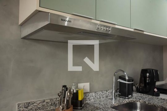 Cozinha de kitnet/studio para alugar com 1 quarto, 21m² em Vila Mariana, São Paulo