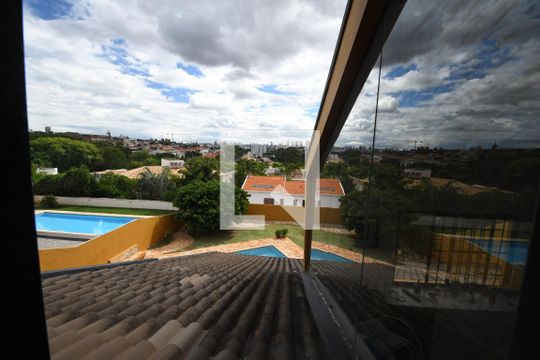 Quarto 3 - Vista de casa de condomínio à venda com 5 quartos, 400m² em Residencial Vila Verde, Campinas