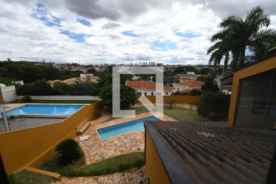 Quarto 2 - Vista de casa de condomínio à venda com 5 quartos, 400m² em Residencial Vila Verde, Campinas