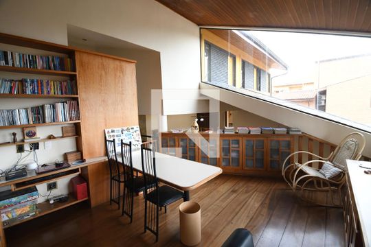 Sala/Escritório de casa de condomínio à venda com 5 quartos, 400m² em Residencial Vila Verde, Campinas