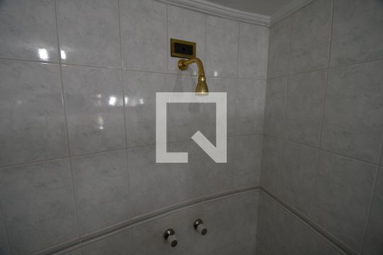 Banheiro 3 de casa de condomínio à venda com 5 quartos, 400m² em Residencial Vila Verde, Campinas