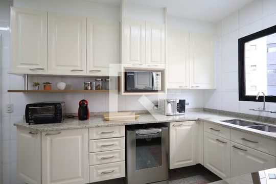Cozinha de apartamento à venda com 4 quartos, 288m² em Paraíso do Morumbi, São Paulo