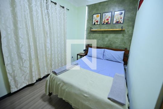 Quarto 2 de apartamento para alugar com 2 quartos, 45m² em Setor Negrão de Lima, Goiânia