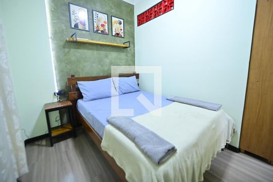 Quarto 2 de apartamento para alugar com 2 quartos, 45m² em Setor Negrão de Lima, Goiânia