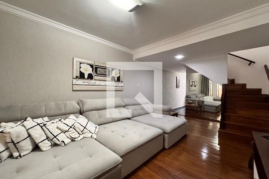 Sala de casa à venda com 3 quartos, 175m² em Jardim Utinga, Santo André